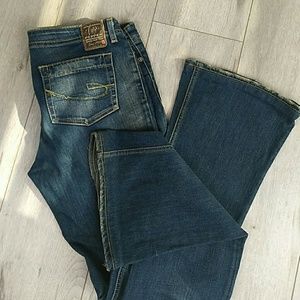 Chip & Pepper flare jeans